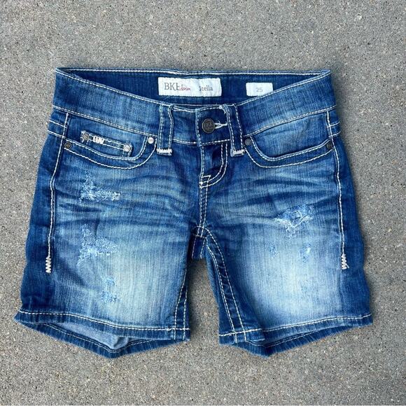 Buckle BKE Stella Distressed front jeans shorts 25 - Picture 1 of 5